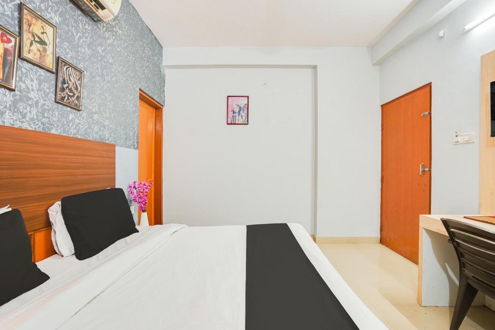 Super Hotel O Jln Marg Malviya Nagar Formerly Hotel Braj Haveli Джайпур Екстериор снимка