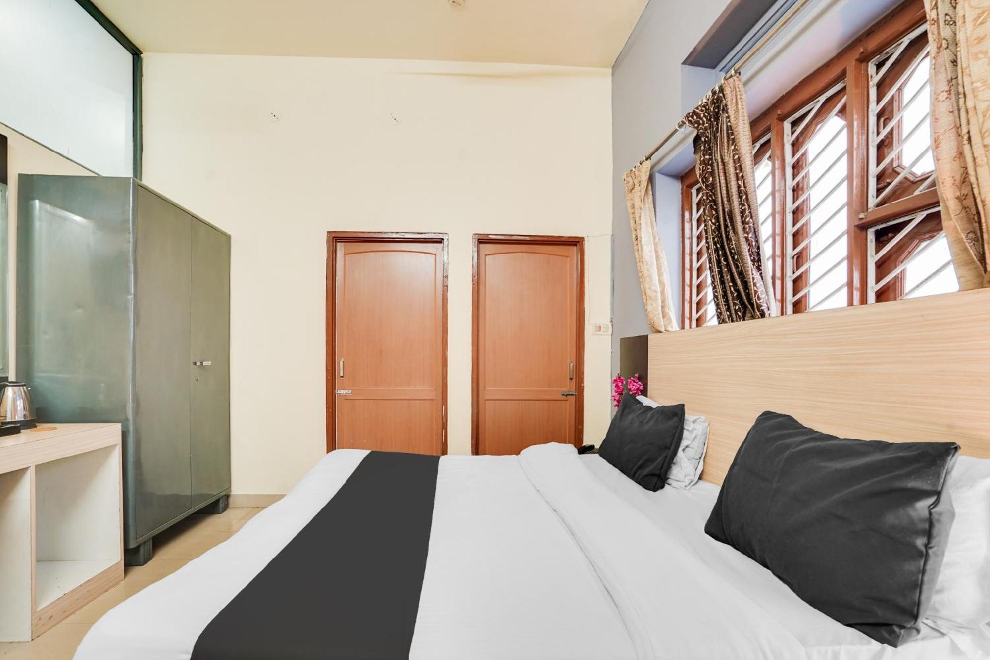 Super Hotel O Jln Marg Malviya Nagar Formerly Hotel Braj Haveli Джайпур Екстериор снимка